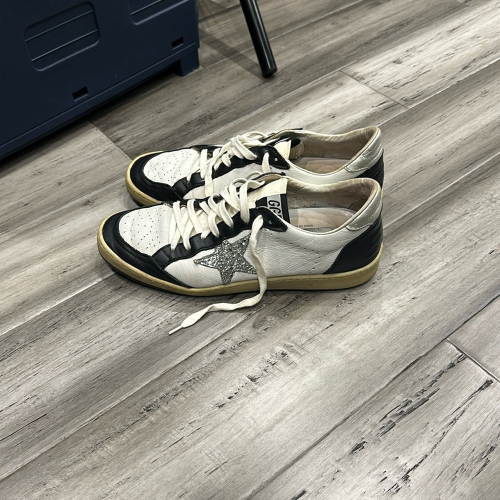 Golden Goose Sneakers